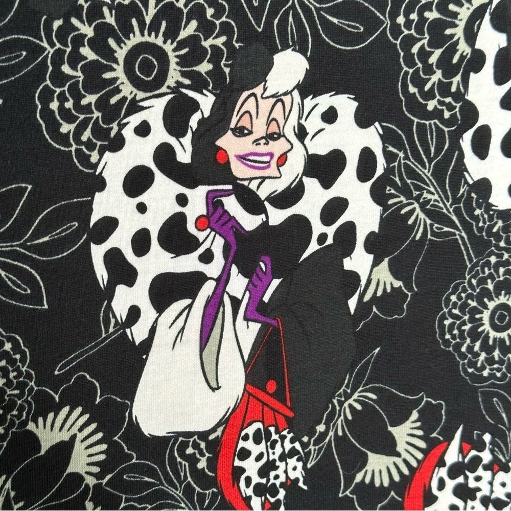LuLaRoe x Disney 101 Dalmations Perfect T - Picture 5 of 5